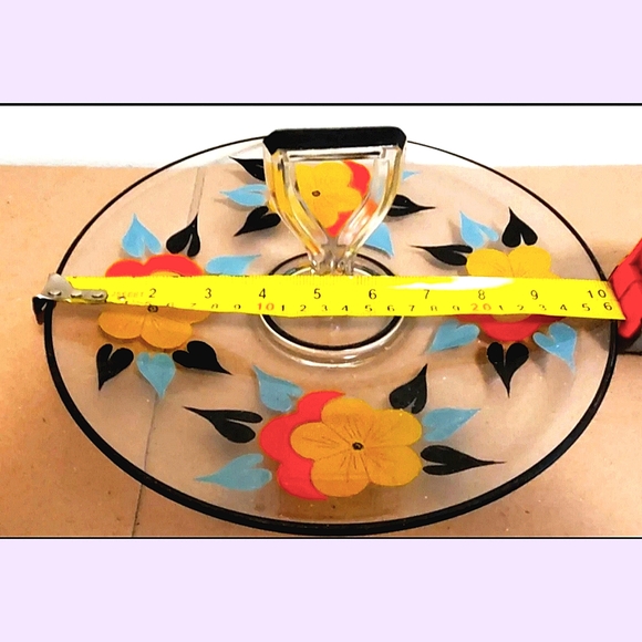 Vintage 40s/50s Hand Painted Hors d'oeuvre/Cake/Tidbit Plate - Picture 9 of 9